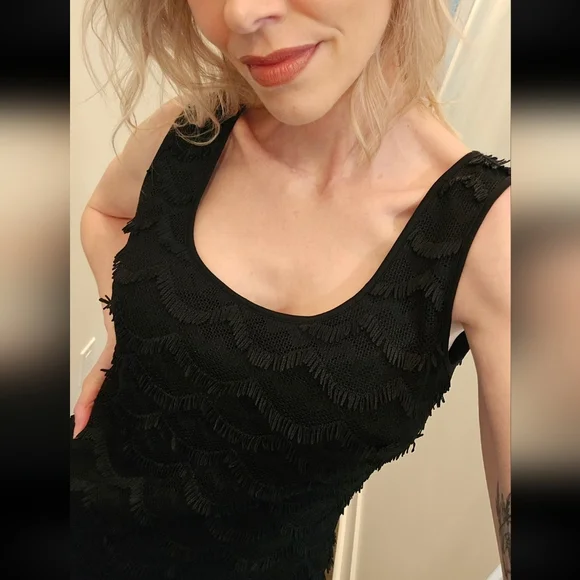 Guess Lace Fringe Black Bodycon Dress - Size 6 - Picture 5 of 16